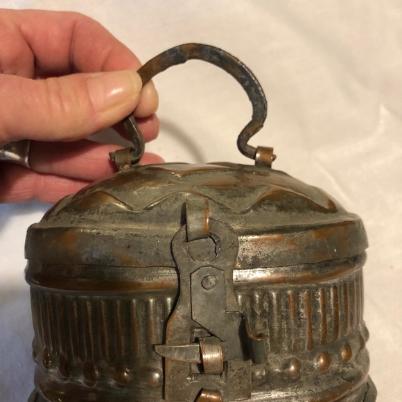 Rare Turkish Hammam Copper & Metal Soap Dish - Picture 8 of 8